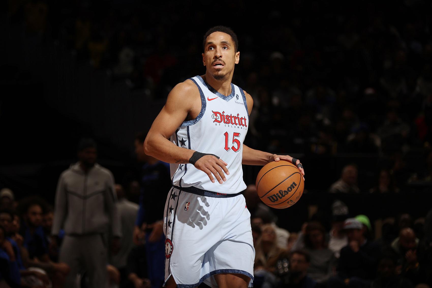 美记：若快船追不到保罗 布罗格登是他们在控卫上的备胎人选