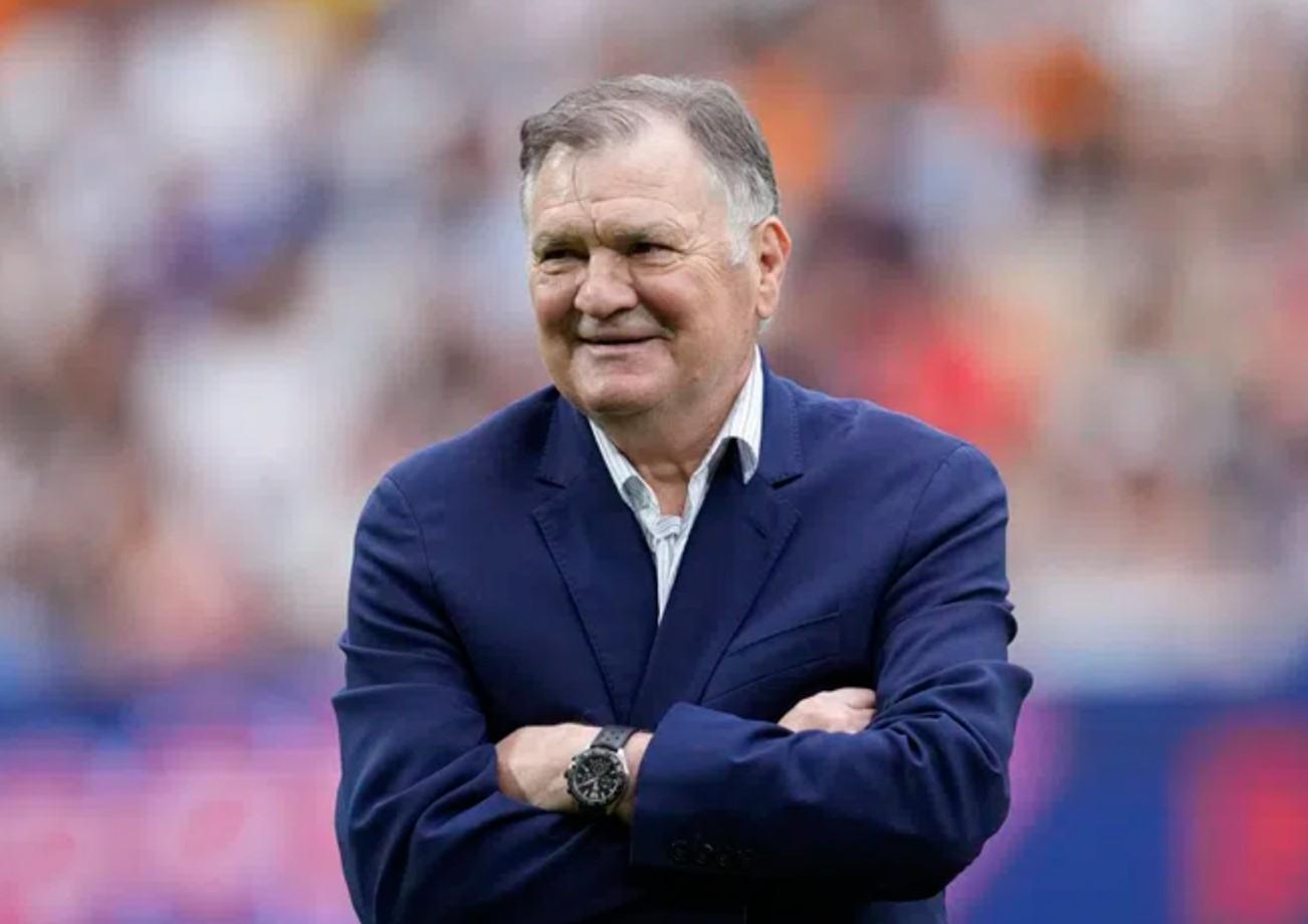 kaiyun-卡马乔：C罗是所有人的榜样，他让很多球员延长了职业生涯