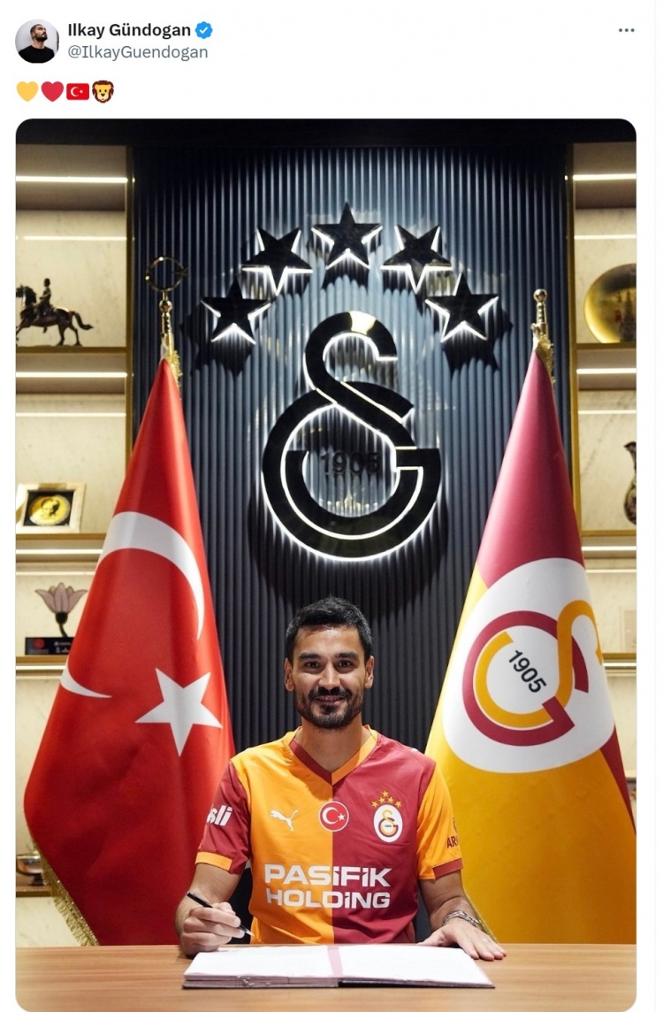 开云体育入口-💛❤️京多安社媒晒与加拉塔萨雷签约照片，税后年薪450万欧