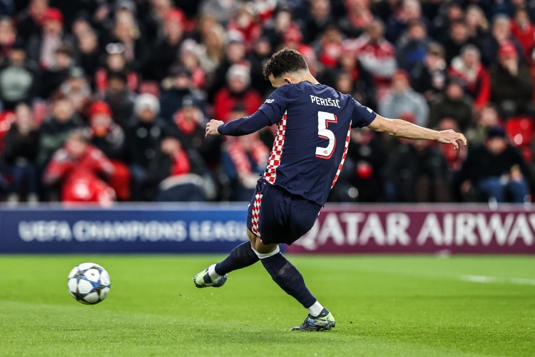 kaiyun-迪马济奥：国米管理层与齐沃进行交流，可能再次尝试引进佩里西奇